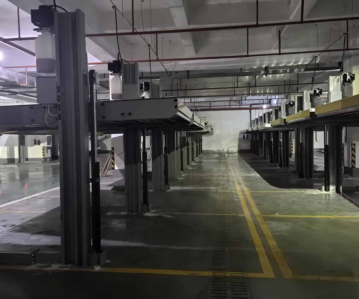 無避讓機(jī)械式立體車庫保養(yǎng)