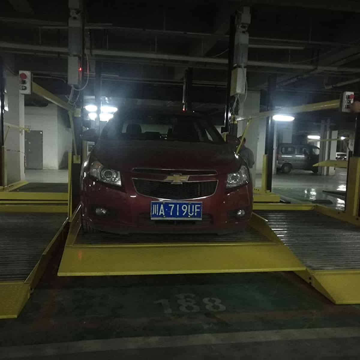地下機械立體車庫安裝.jpg